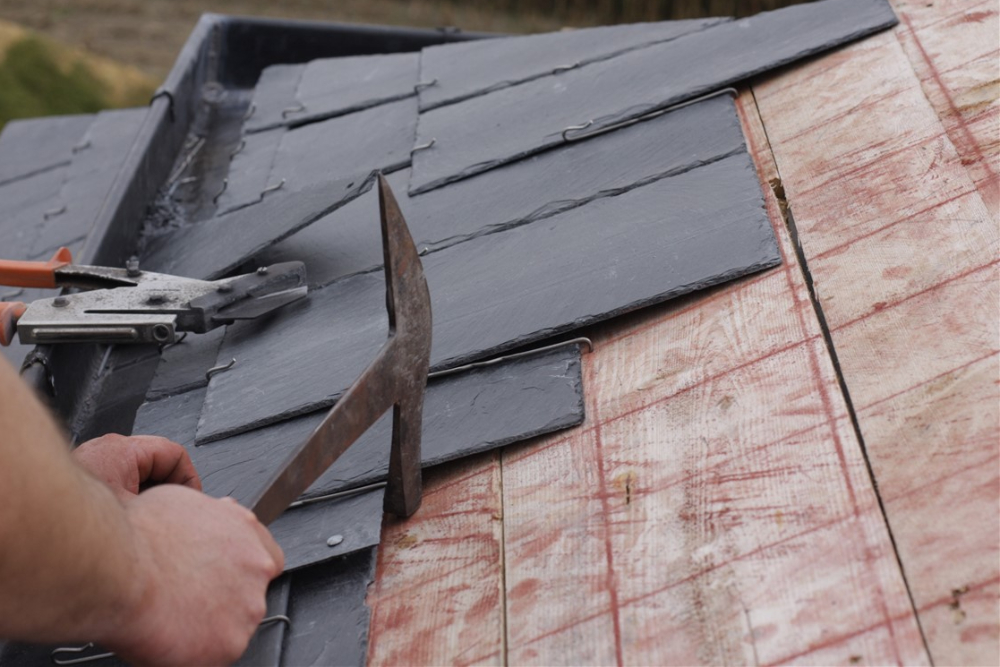 A Complete Guide to Repairing a Slate Roof…